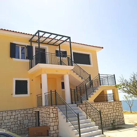 Casa Del Mare アパート